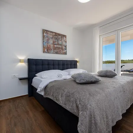 Villa Roma Zadarvillas *