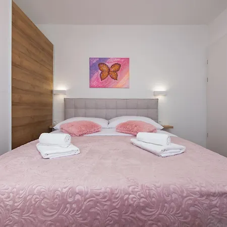 Roma Zadarvillas *