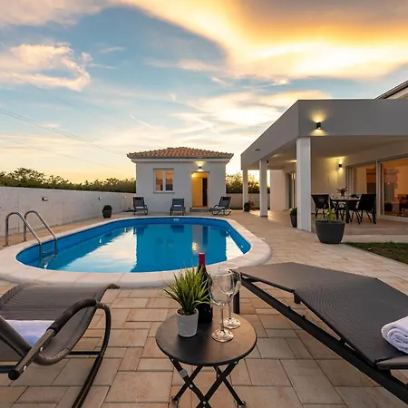 Villa Roma Zadarvillas Nin